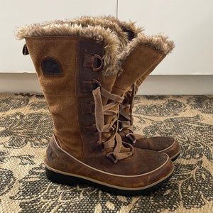 Sorel Brown Winter Boots with Fur Trim